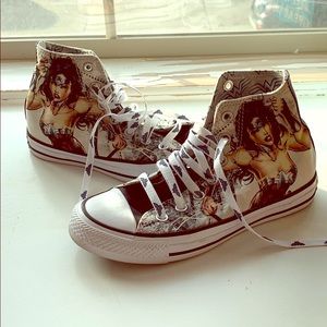 NEW Wonder Woman converse